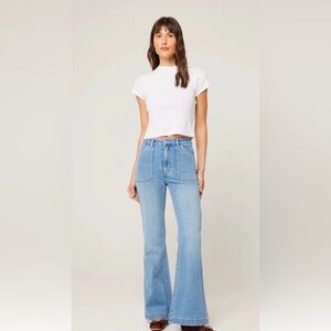 ROLLA'S East Coast Flare High-Rise Flare Jeans in size 29
